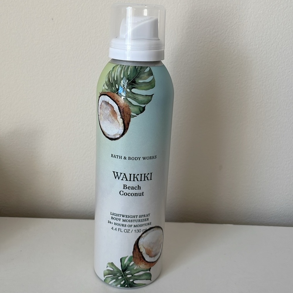 Bath & Body Works Waikiki Beach Coconut Lightweight Spray Body Mousturizer